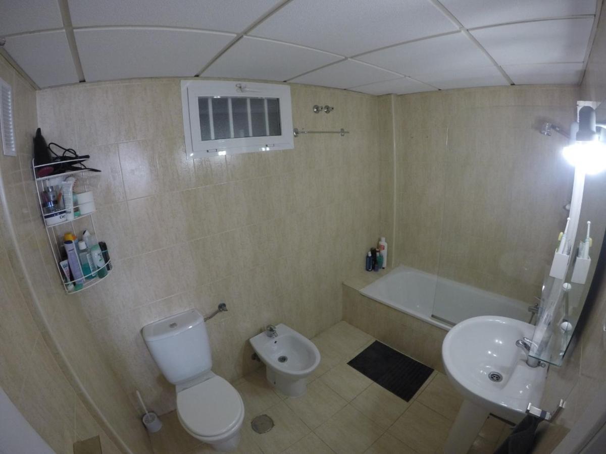 شقة Bonita Y Moderna Habitacion A 300M De La Playa بينالماذينا المظهر الخارجي الصورة